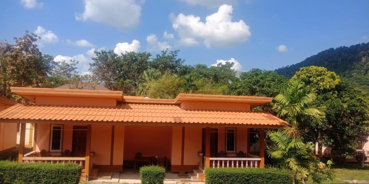Hassana Garden Home 란타섬 외부 사진
